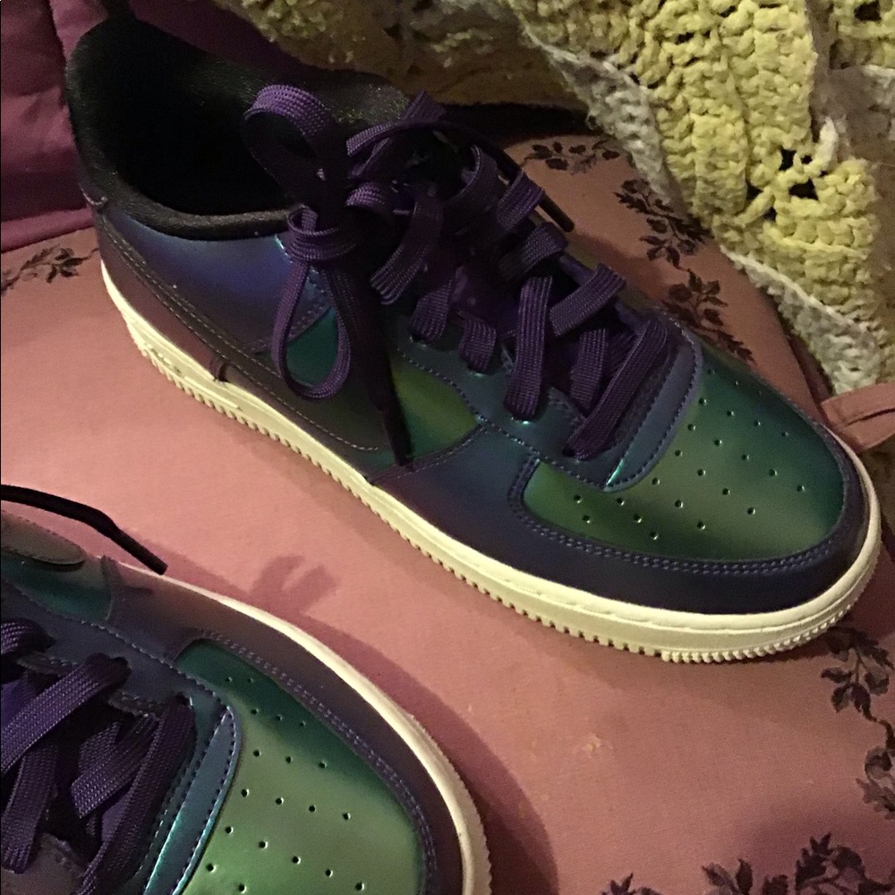 Nike airforce LV8 - Picture 3 of 8